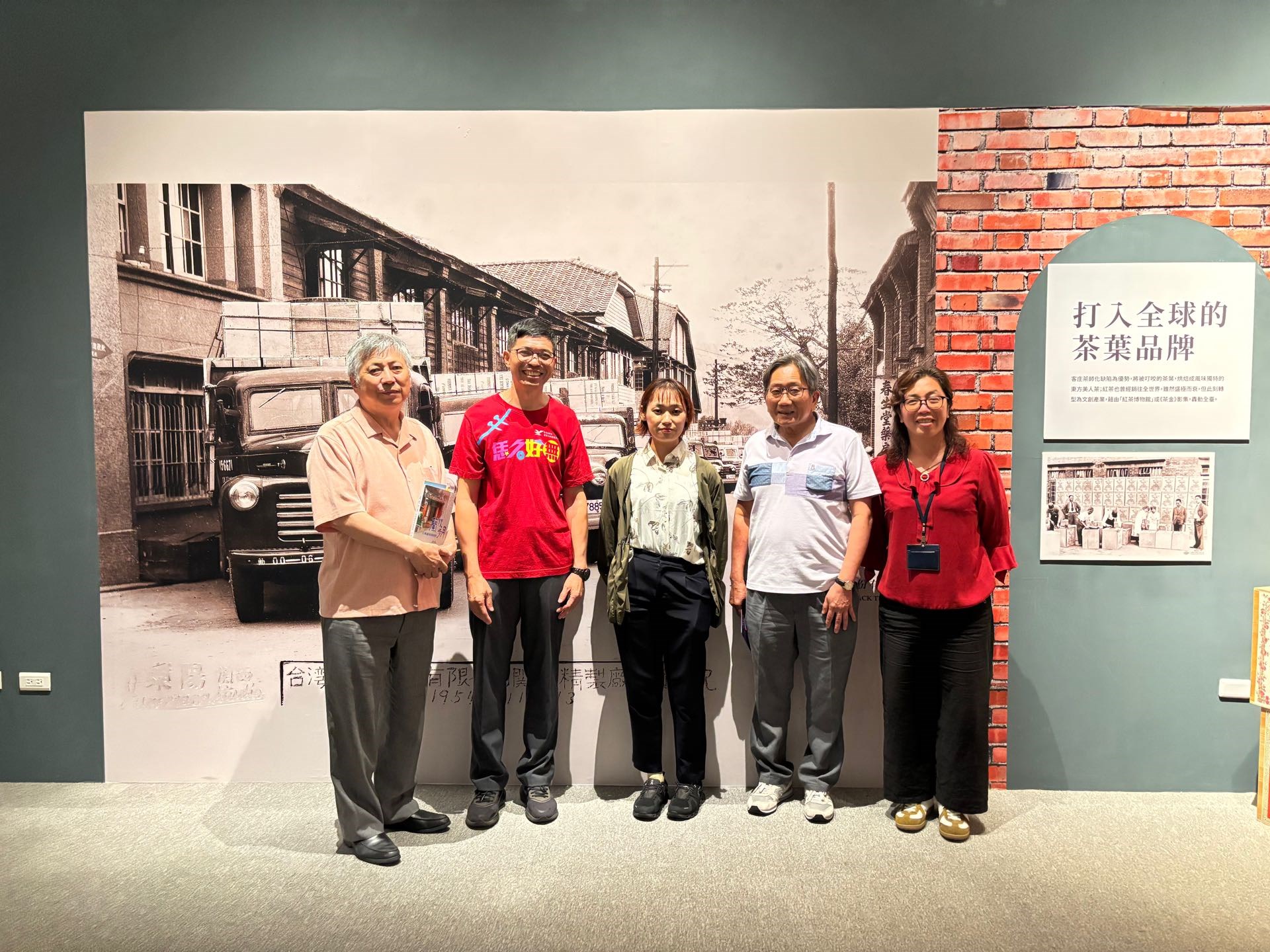 西日本臺灣客家同鄉會參訪臺灣客家文化館合影