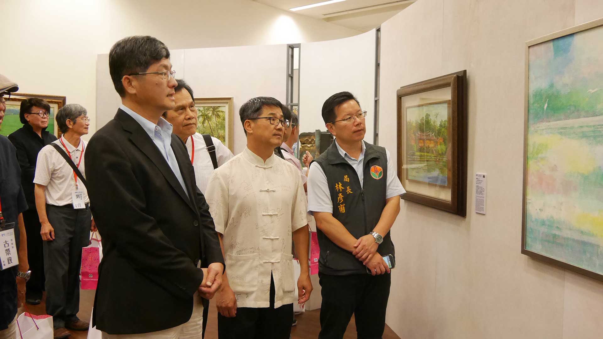 Guided tour for “Classic Artists” area of “2019 Hakka Art Exhibition—Inner State of Mind / New Realm”