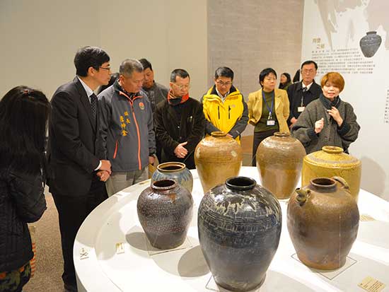 Ceramics exhibition 展示圖